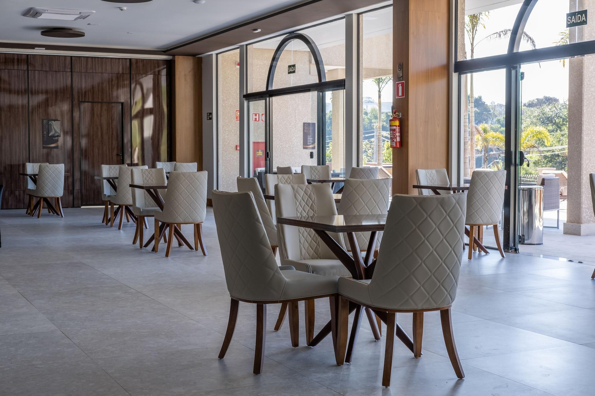 Class Hotel Пирасикаба Екстериор снимка