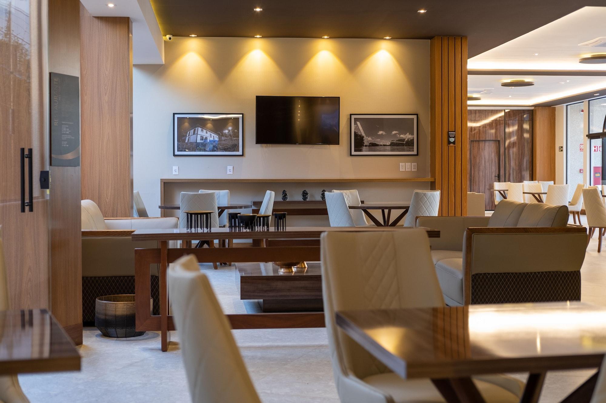 Class Hotel Пирасикаба Екстериор снимка