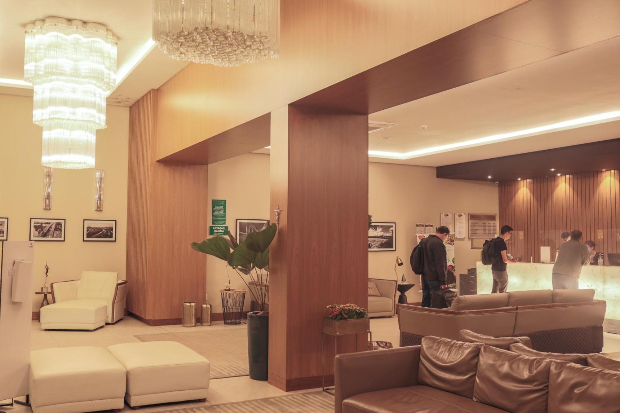 Class Hotel Пирасикаба Екстериор снимка